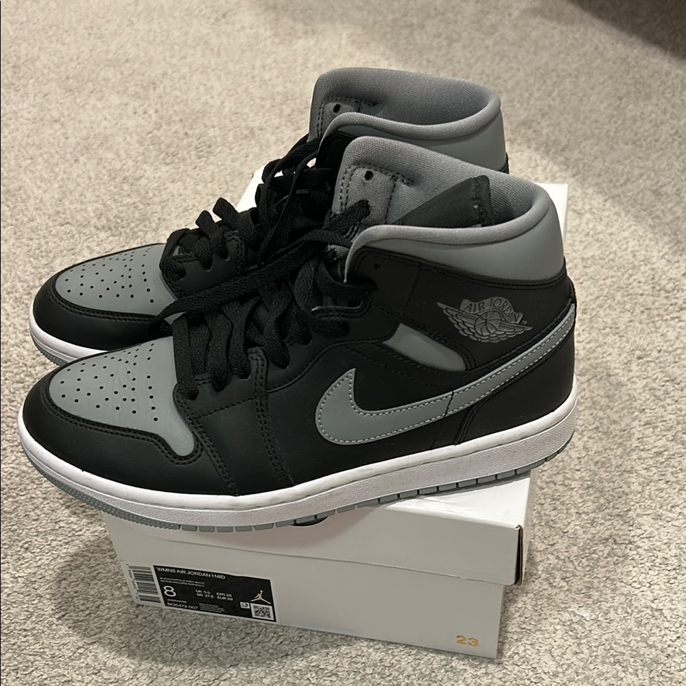 Women’s Air Jordan 1 Mid Sneakers, black/particle grey/white, Size 8